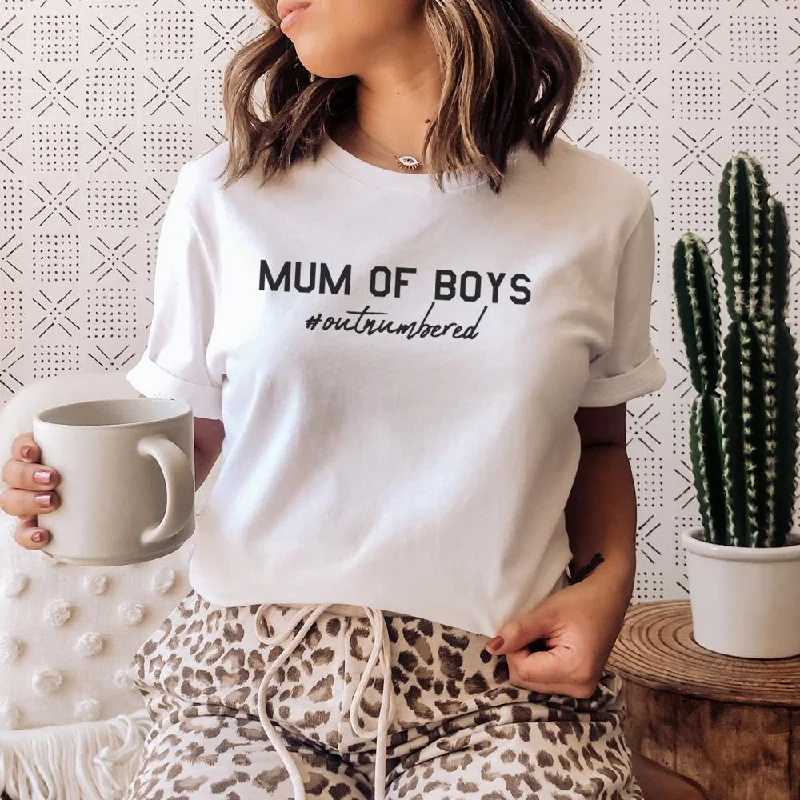Mum of Boys Hashtag Outnumbered T-Shirt Monochromatic All
