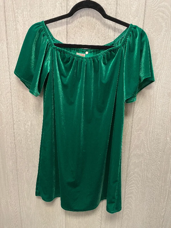 Top Short Sleeve By Gianni Bini In Green, Size: S Refined Men's Classic 
