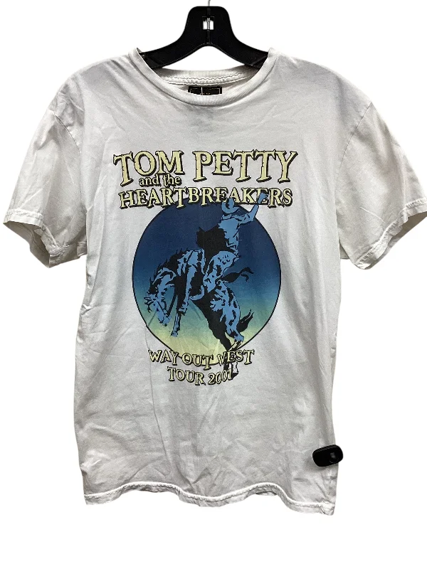 Top Short Sleeve By Clothes Mentor In White Refined Men's Velvet
