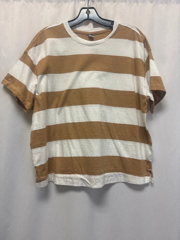 Top Short Sleeve By Old Navy In Beige, Size: L Trendy Men's Scandinavian