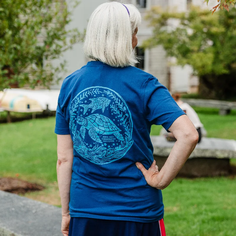 WHOI Sea Turtle Medallion T-Shirt Relaxed Men's Beach