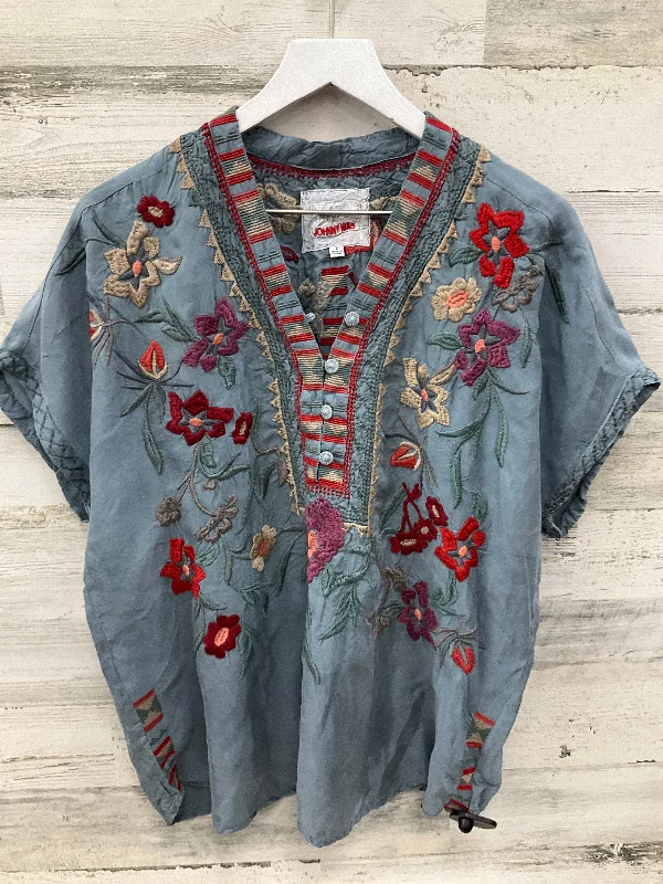 Top Short Sleeve By Johnny Was In Blue, Size: S Adventure