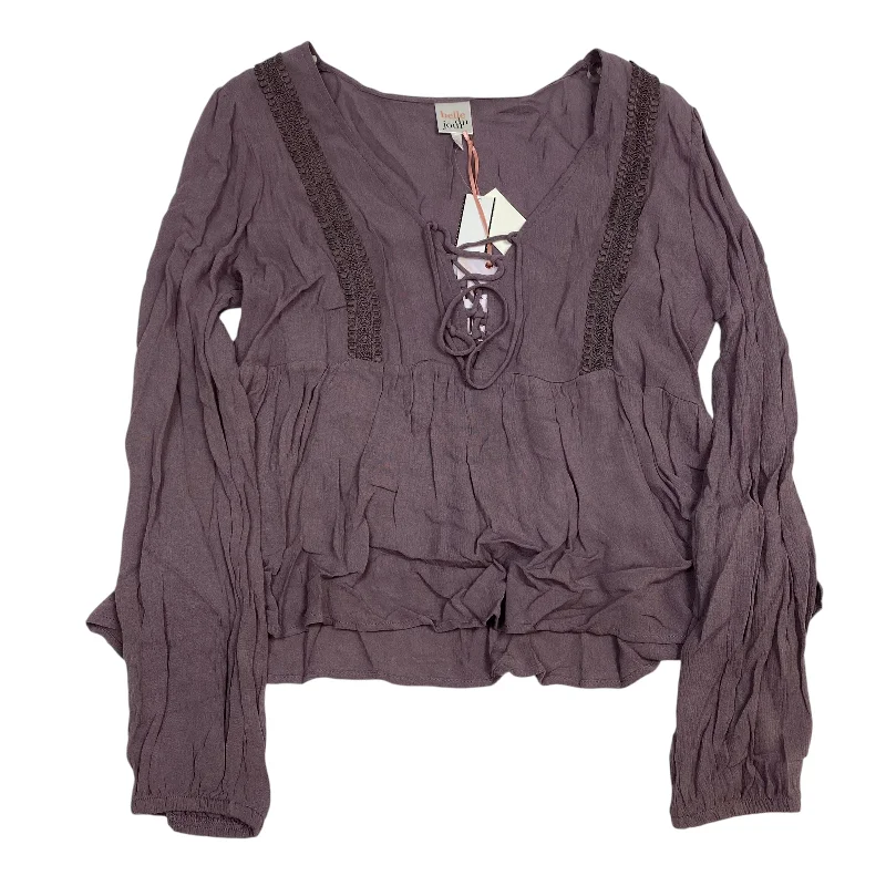 Top Long Sleeve By Belle Du Jour  Size: L Relaxed Men's Beach