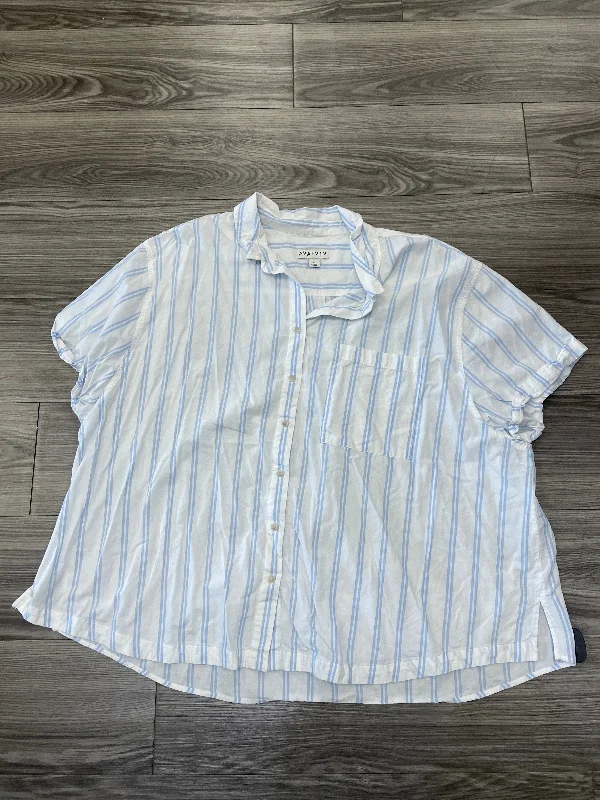 Top Short Sleeve By Ava & Viv In Striped Pattern, Size: 2x Cozy Men's Winter