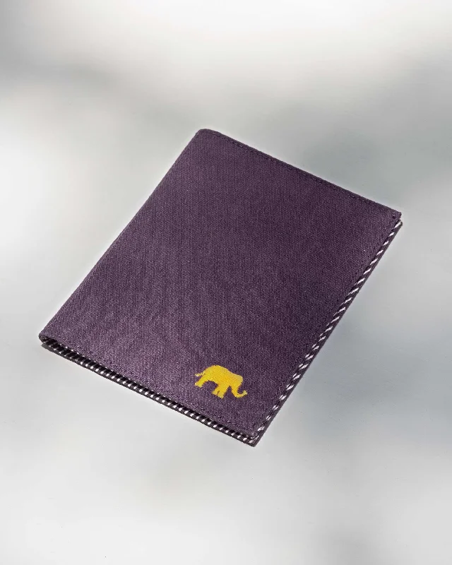 Tusker Passport Sleeve Business