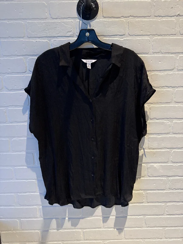 Top Short Sleeve By Nine West In Black, Size: Xl Elegant Men's Formal 