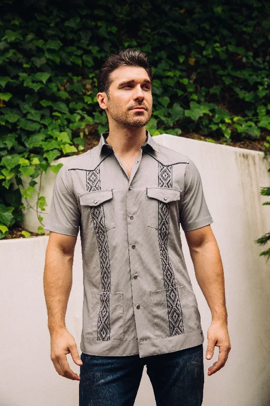 Men's Modern Light Gray GUAYABERA Shirt Casual Men's Japanese 