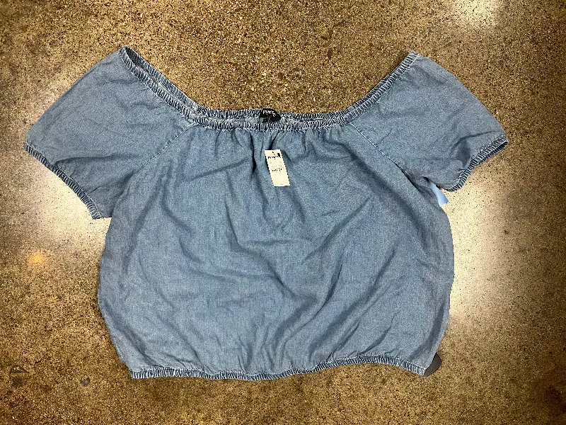 Top Short Sleeve By Express In Blue Denim, Size: Xl Bold Men's Statement