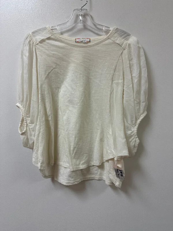 Top Short Sleeve By Eri + Ali In Cream, Size: S Modern Men's Tech