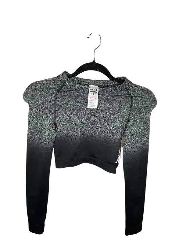 Athletic Top Long Sleeve Crewneck By Gym Shark In Grey, Size: S Dynamic Men's Glow