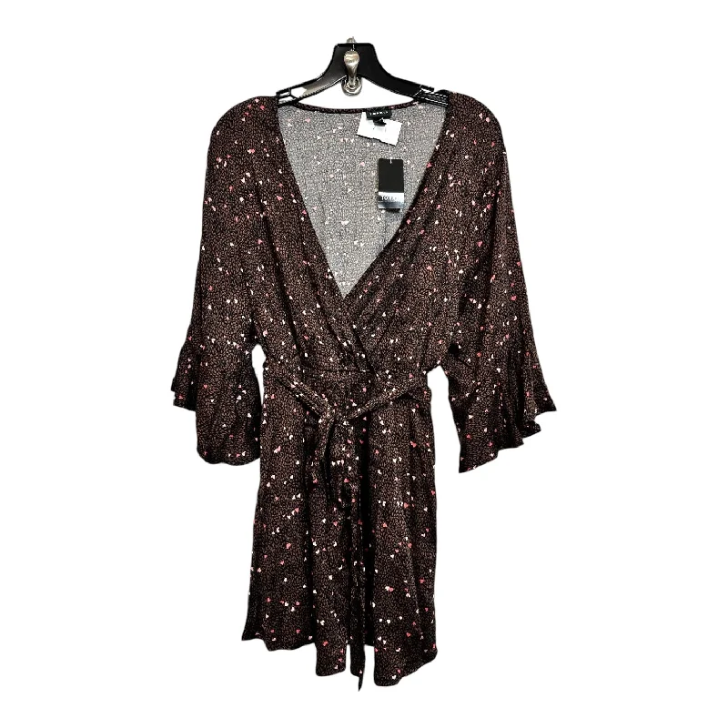 Top Short Sleeve By Torrid In Brown, Size: 2x Bold Men's Animal