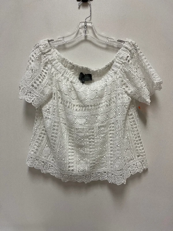 Top Short Sleeve By Sunday In Brooklyn In White, Size: M Rugged Men's Outdoor 