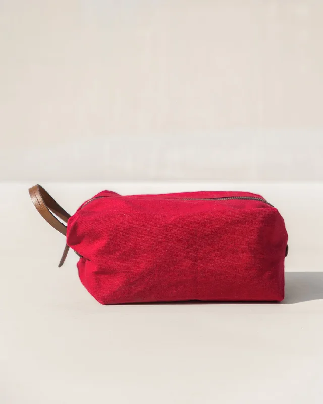 Shen Toilet Kit - Red Tough Men's Military