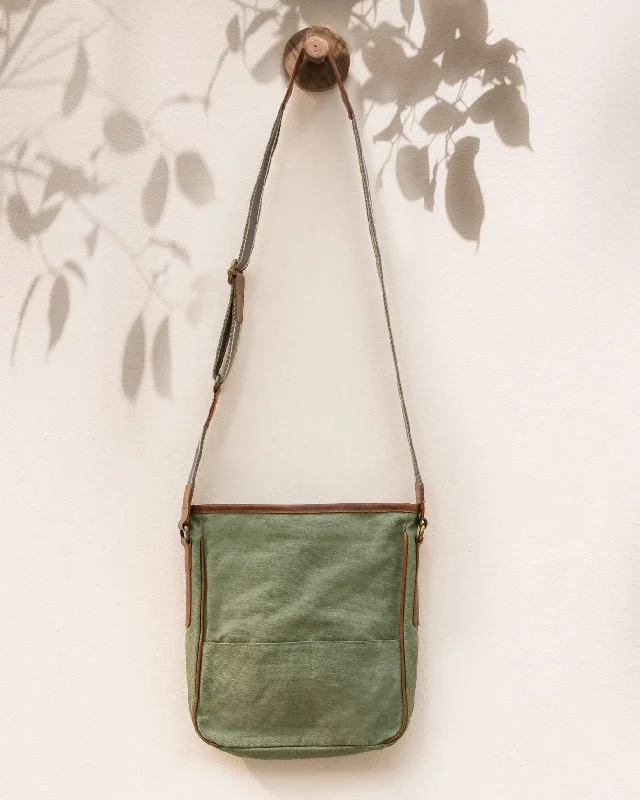 The Perfect Travel Messenger - Green Relaxed Men's Australian 