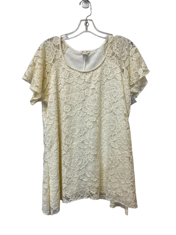 Top Short Sleeve By Brittany Black In Cream, Size: 1x Elegant Men's Formal 