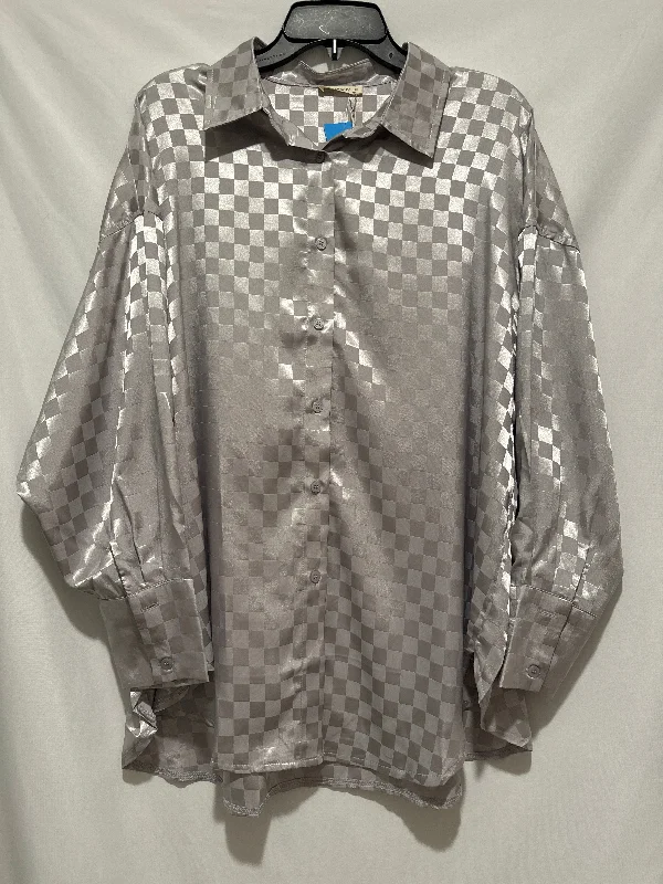 Top Long Sleeve By Clothes Mentor In Grey, Size: 1x Artistic Men's Avant