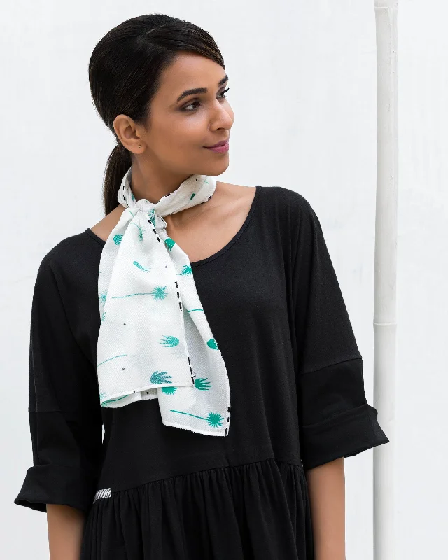 Palm Scarf Gym