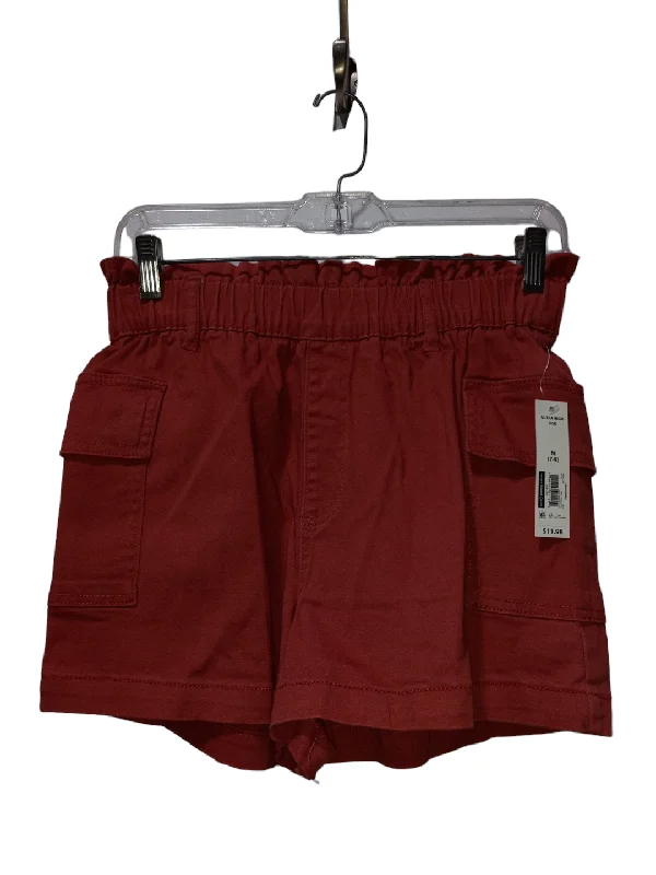 Red Shorts No Boundaries, Size M Cool Men's Distressed