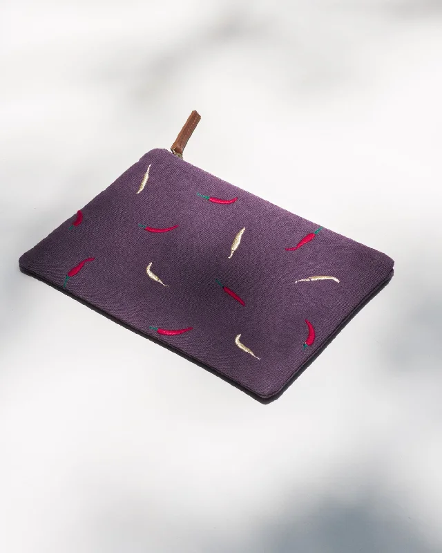 Embroidered Chilli Pouch - Medium Elegant Men's Cashmere