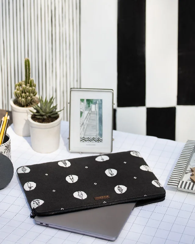 Musafir Laptop Sleeve (13) Gym